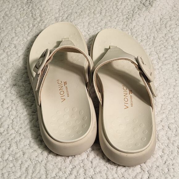 Vionic Cream Sandals with Thong Strap - Picture 2 of 6